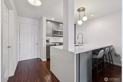 520 2nd Avenue W #409, Seattle, WA 98119 - Photo 10