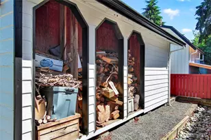 122 Bellflower Rd, Bothell, WA 98012 - Photo 28