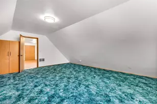 122 Bellflower Rd, Bothell, WA 98012 - Photo 20