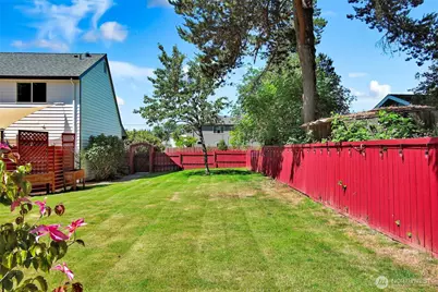 122 Bellflower Road, Bothell, WA 98012 - Photo 22