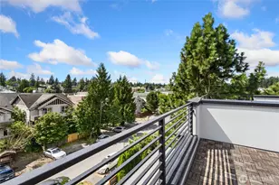 10306 Midvale Ave N, Seattle, WA 98133 - Photo 30