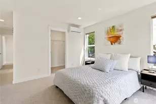 10306 Midvale Ave N, Seattle, WA 98133 - Photo 16