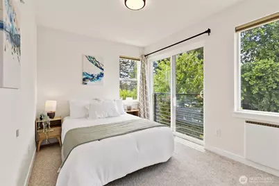 10306 Midvale Avenue N #A, Seattle, WA 98133 - Photo 14