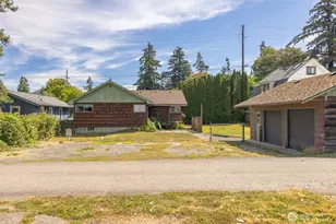 1251 Humboldt St, Bellingham, WA 98225 - Photo 8