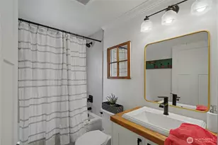 2735 4th St, East Wenatchee, WA 98802 - Photo 14