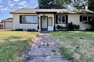 1204 N Willow, Ellensburg, WA 98926 - Photo 1