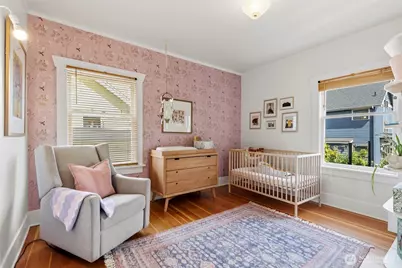 360 Howe Street, Seattle, WA 98109 - Photo 16