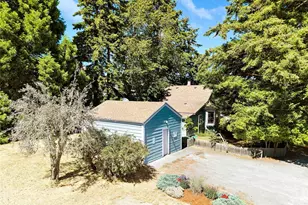 911 Tyler St, Port Townsend, WA 98368 - Photo 4