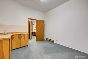 911 Tyler St, Port Townsend, WA 98368 - Photo 32