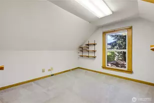 911 Tyler St, Port Townsend, WA 98368 - Photo 36
