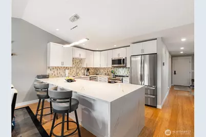 6020 N Highlands Parkway #38E, Tacoma, WA 98406 - Photo 10