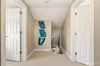 8123 49th Avenue S, Seattle, WA 98118 - Photo 16