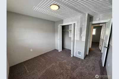 124 Mitchell Street, Sumas, WA 98295 - Photo 22