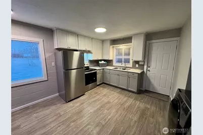 124 Mitchell Street, Sumas, WA 98295 - Photo 6
