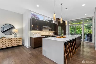 1313 4th Avenue W, Seattle, WA 98119 - Photo 8
