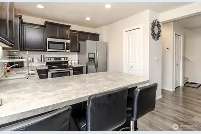 10557 190th Street E, Puyallup, WA 98374 - Photo 4