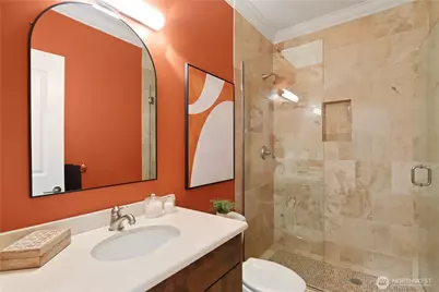 719 Harvard Avenue E, Seattle, WA 98102 - Photo 30
