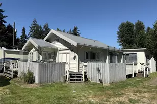 9702 22nd Ave E, Tacoma, WA 98445 - Photo 2