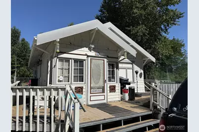 9702 22nd Avenue E, Tacoma, WA 98445 - Photo 1