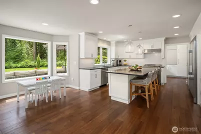 8804 221st Avenue NE, Redmond, WA 98053 - Photo 10