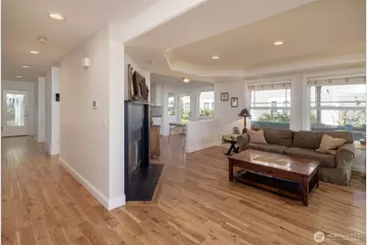645 18th Avenue W, Kirkland, WA 98033 - Photo 12