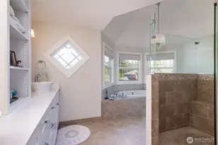 645 18th Ave W, Kirkland, WA 98033 - Photo 30
