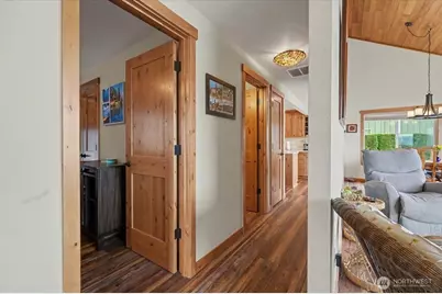 1386 S Lakeshore Road, Chelan, WA 98816 - Photo 30