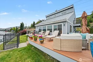 1386 S Lakeshore Rd, Chelan, WA 98816 - Photo 2