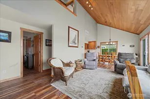 1386 S Lakeshore Rd, Chelan, WA 98816 - Photo 18