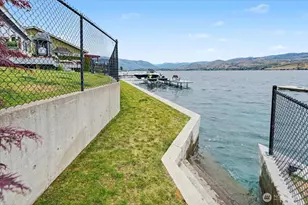 1386 S Lakeshore Rd, Chelan, WA 98816 - Photo 14