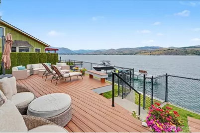1386 S Lakeshore Road, Chelan, WA 98816 - Photo 12