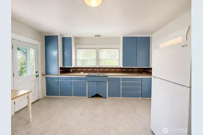 8601 8603 Maple Street SW, Lakewood, WA 98498 - Photo 6