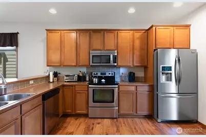 509 E Division Street #A, Arlington, WA 98223 - Photo 8
