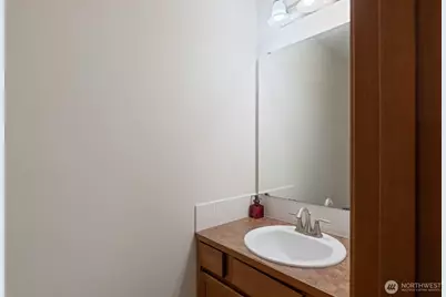 509 E Division Street #A, Arlington, WA 98223 - Photo 10