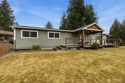 6911 Vandermark Road E, Bonney Lake, WA 98391 - Photo 2