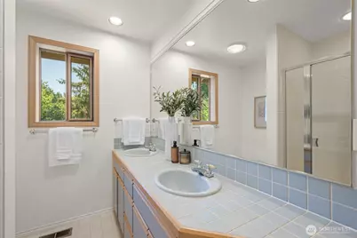 6121 NE 152nd Street, Kenmore, WA 98028 - Photo 18