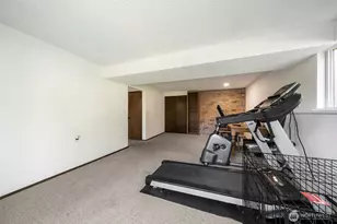 6221 81st St E, Puyallup, WA 98371 - Photo 18