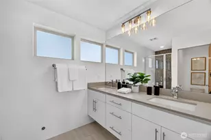 4222 Linden Ave N, Seattle, WA 98103 - Photo 16