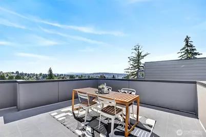 4222 Linden Avenue N, Seattle, WA 98103 - Photo 24