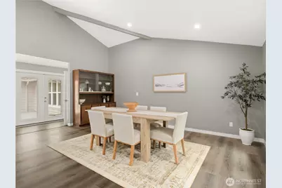 15245 260th Avenue SE, Issaquah, WA 98027 - Photo 10