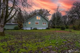 516 SW Riverside Dr, Chehalis, WA 98532 - Photo 2