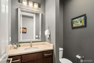 9233 255th Ave NE, Redmond, WA 98053 - Photo 16
