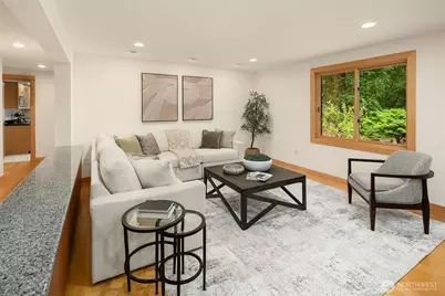12820 NE 39th Street, Bellevue, WA 98005 - Photo 12