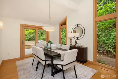 12820 NE 39th Street, Bellevue, WA 98005 - Photo 6