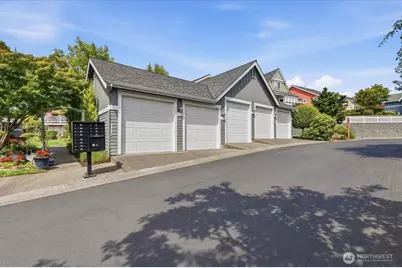 104 NE Sunset Street, Poulsbo, WA 98370 - Photo 4