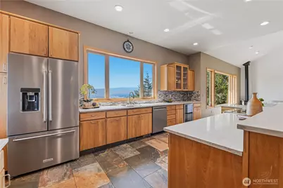 323 Stoneybrook Lane, Wenatchee, WA 98801 - Photo 6