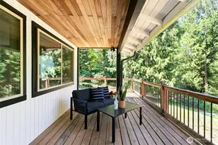 5769 Blakely Ave NE, Bainbridge Island, WA 98110 - Photo 1