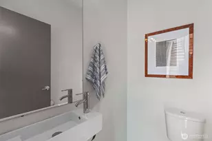 161 23rd Ave, Seattle, WA 98122 - Photo 32