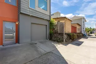 161 23rd Ave, Seattle, WA 98122 - Photo 4