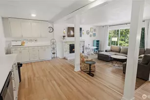 18427 Homeview Dr, Edmonds, WA 98026 - Photo 10